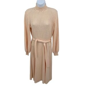 Vtg Jane Womens M Midi Dress Peach Pointelle Knit Mock Neck‎ Crochet Trim Belted